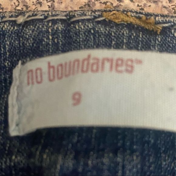 Women No Boundaries Stripe Blue  Jeans - Picture 2 of 12